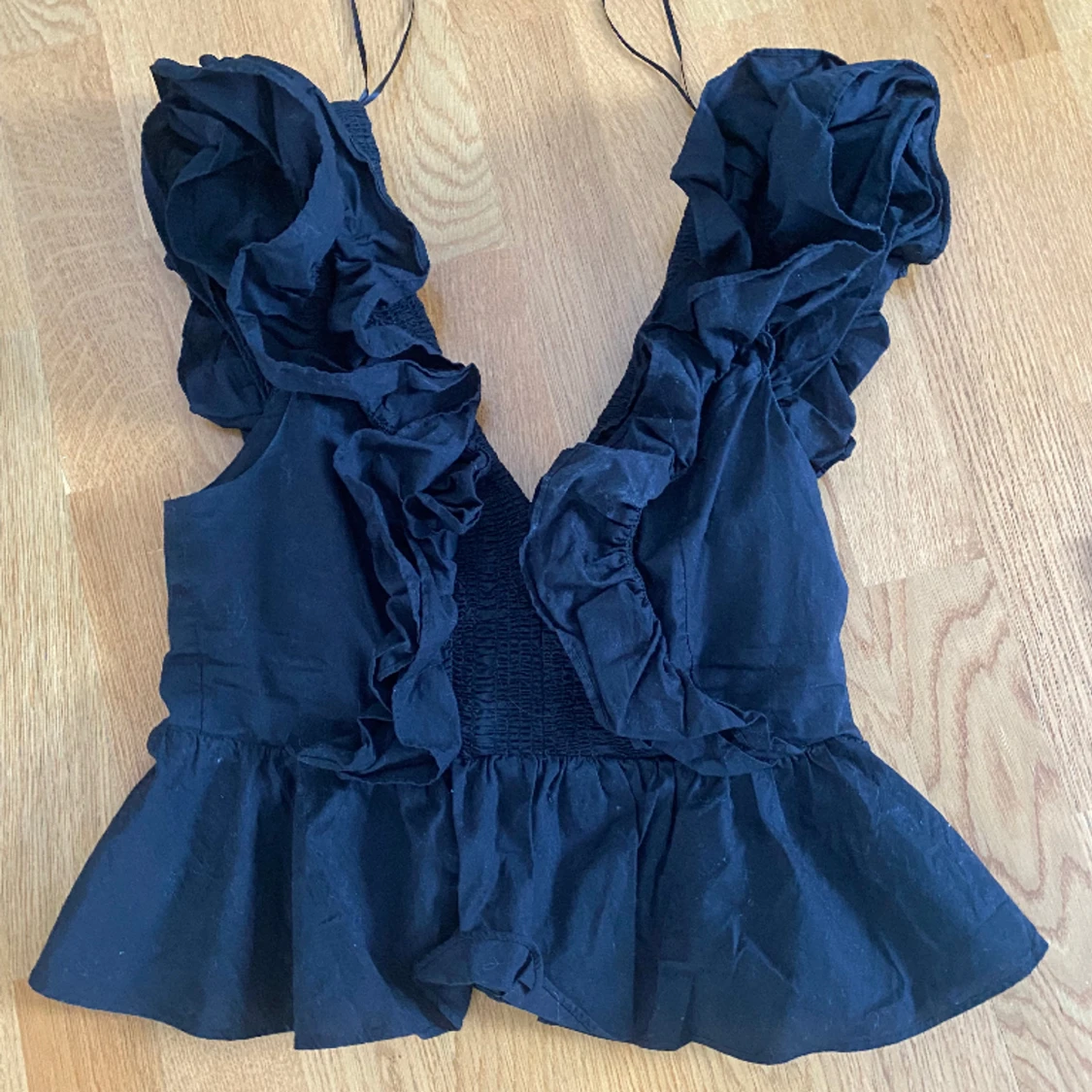Topp/blus med volang - 91