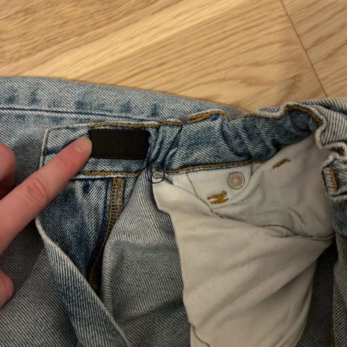 Midwaist jeans från monki - 91