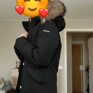 Woolrich arctic parka - Fin, varm jacka för vintern från Woolrich. 