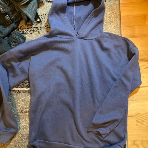 Lilac hoodie 💜 - Fin hoodie som har inte kommit till användning 