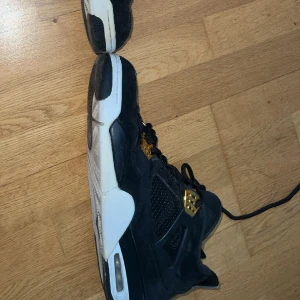 Jordan 4 retro royalty - Storlek 47 Jordan royalty äkta såklart 