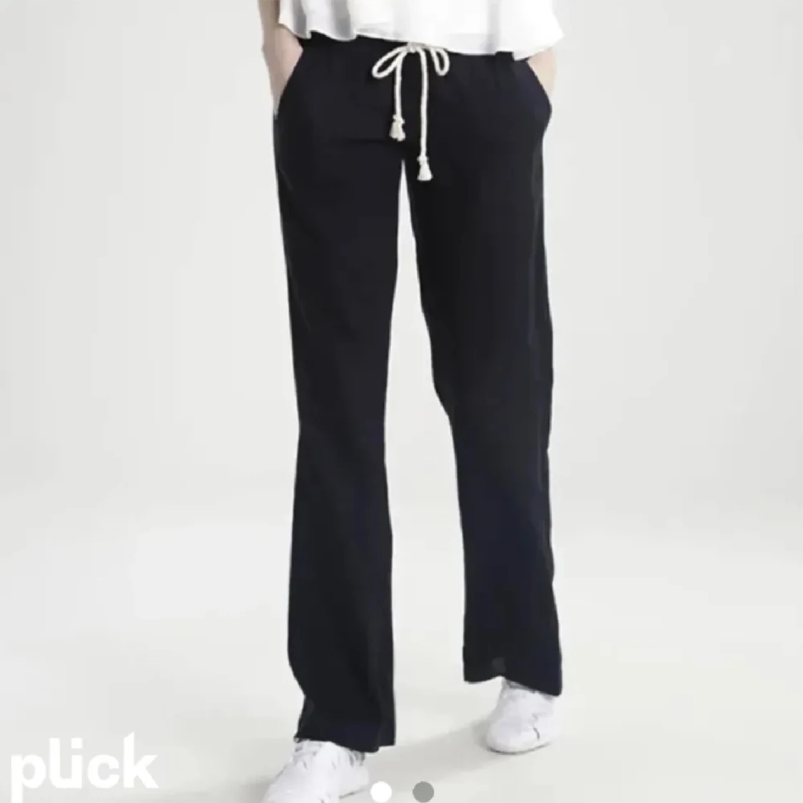 lågmidjade roxy linnebyxor