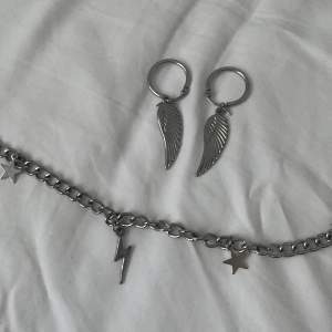 Örhängen och halsband!!❤️