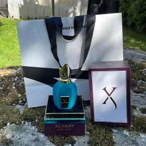 Xerjoff erba pura  - Tja, säljer denna sjukt goda erba pura parfymen som är perfekt nu till sommaren 🔥😎| skulle säga att det är ungefär 46 ML utav 50ML kvar vilket gör 1699 till ett magiskt pris! 💯 | Om du har ytterligare frågor eller annat är det bara att komma privat📩