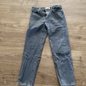 Jeans  - I fin skick hela och rena 