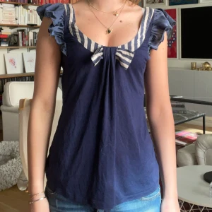 Volang tröja - Skriv vid frågor eller fler bilder 💓