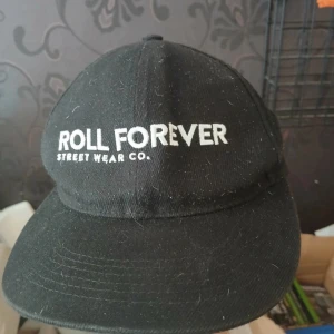 Roll Forever keps - Roll Forever keps