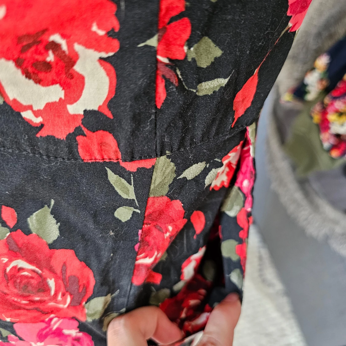 Blommig klänning från Cache Cache - 92