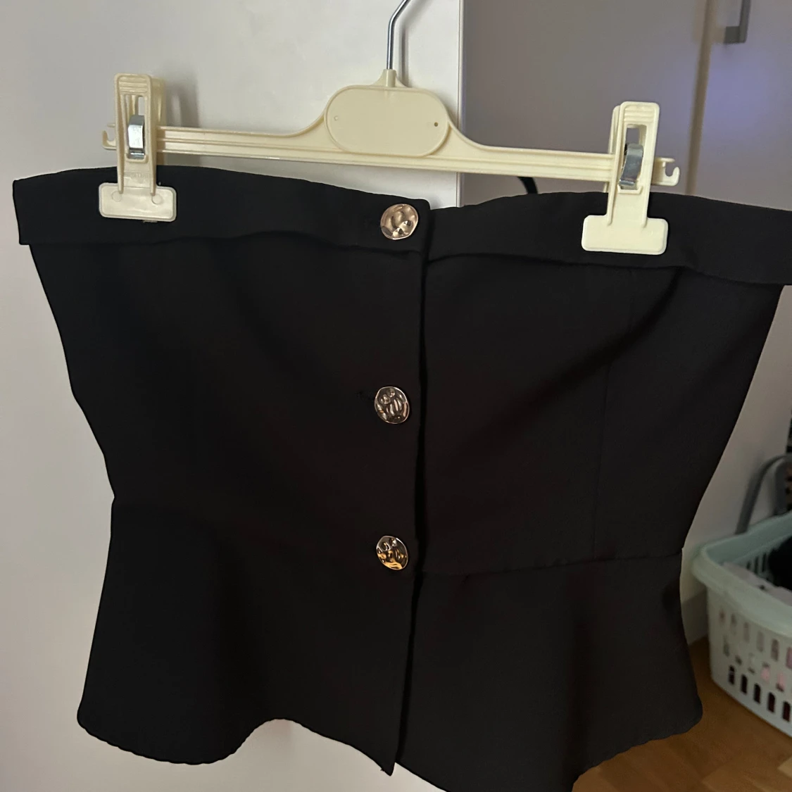 Vero Moda svart topp storlek M