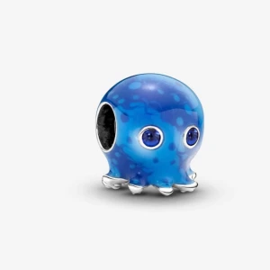 Pandora berlock - Säljer denna för att jag inte använde den direkt! Perfekt skick och super söt. Original pris är 649! ⭐️