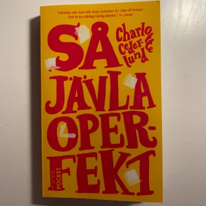 Så jävla operfekt av Charlotte Cederlund - I mycket fint skick!😊