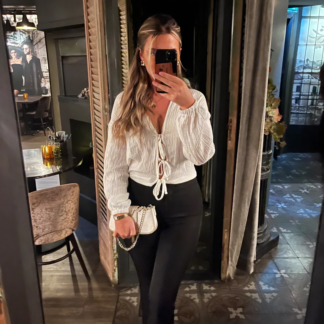 Pretty little thing blus