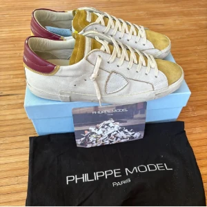 Philippe model - Philippe modells knappt använda. Skick 9/10. Allt orginal medföljer.