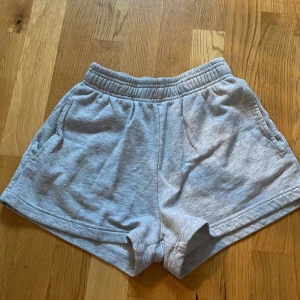 Mjukis shorts - Mjukisshorts  från Gina jätte sköna