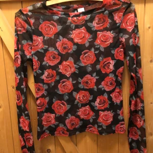 Mesh tröja  - Nyskick aldrig använd 