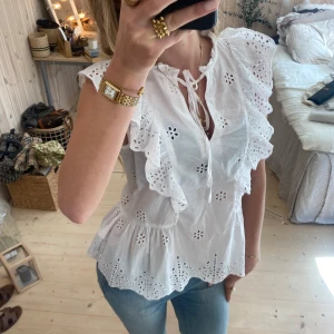 Blus - SUPER snygg verkligen!!