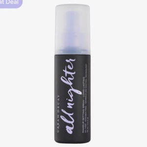 Urban dicay all nighter - Säljer min helt oanvända settingspray pågrund av att jag använder en annan. Skriv privat om du har några funderingar.