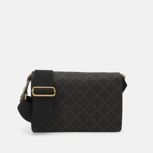 Malene Birger - Äkta by malene birger väska i färgen Dark Chokolate🤎 Använd fåtal gånger. Nypris 2 995:- Skriv privat för egna bilder