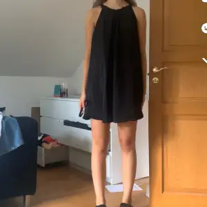 så fin svart vid klänning!