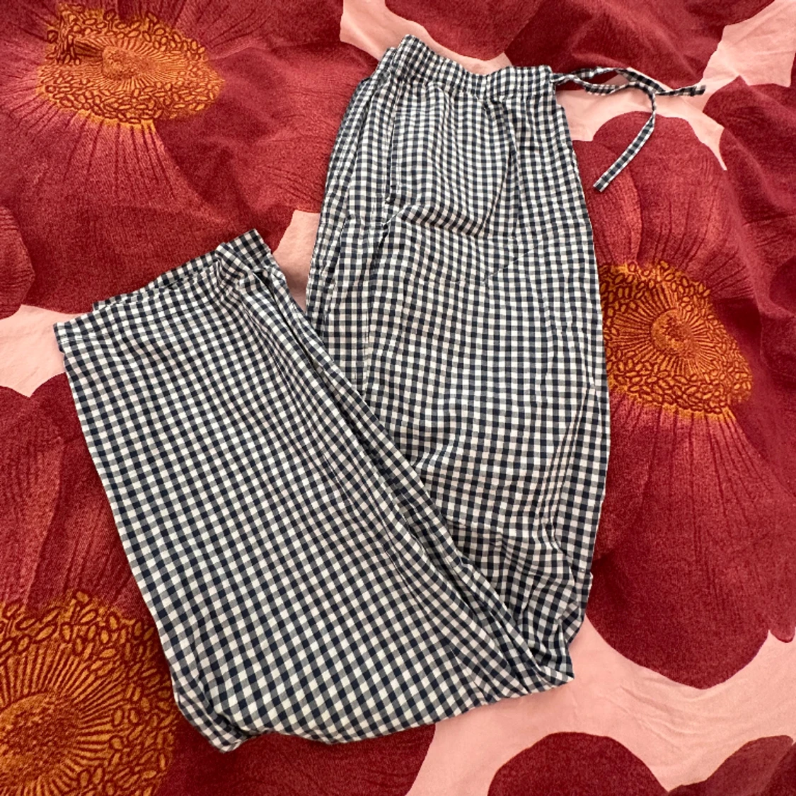 Rutiga byxor/ pyjamasbyxor  - 90