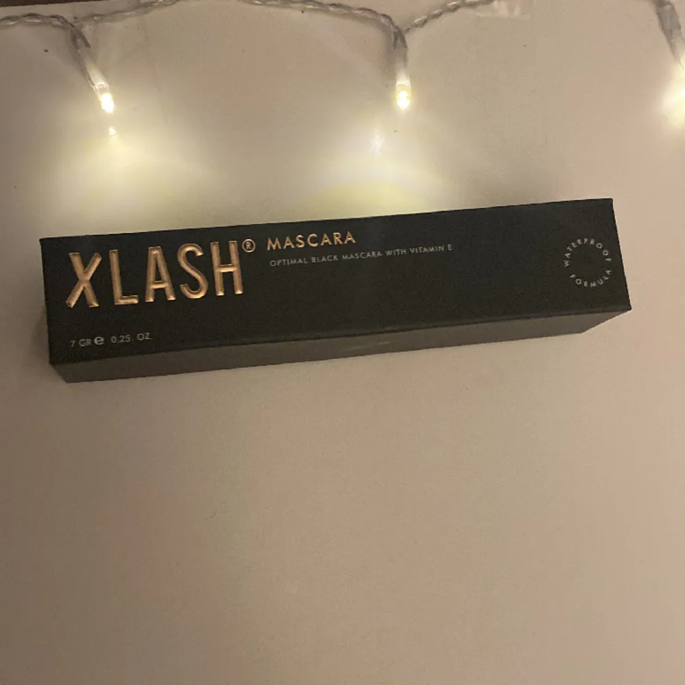 Säljer min helt oanvända xlash mascaran. Fick den på julafton men har så många mascaror så kommer it ha någon användning för den. Hör av er vid frågor och intresse!💖. Accessoarer.