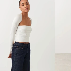 Square neck top - Super fin tröja från Gina Tricot, aldrig andvänd 