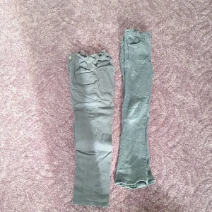Grå jeans - Storlek 152 Storlek 150