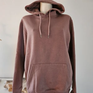 Dimmrosa mjuk hoodie - Dimmrosa (rosabrunbeige) hoodie  / luvtröja . Använd 2-3 ggr.