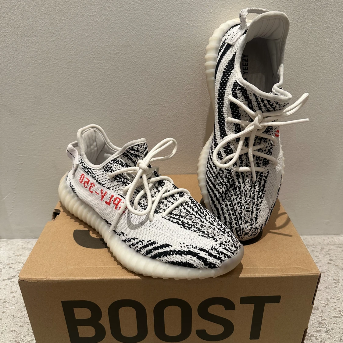 Yeezy boost 350 V2 - 91