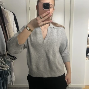 Stickad tröja - Superfin grå stickad tröja, hör av dig vid frågor💕 