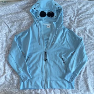 Cp company - Helt ny hoodie