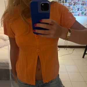 Kortärmad kofta - Sååå fin kortärmad kofta, älskar färgen!💕💕