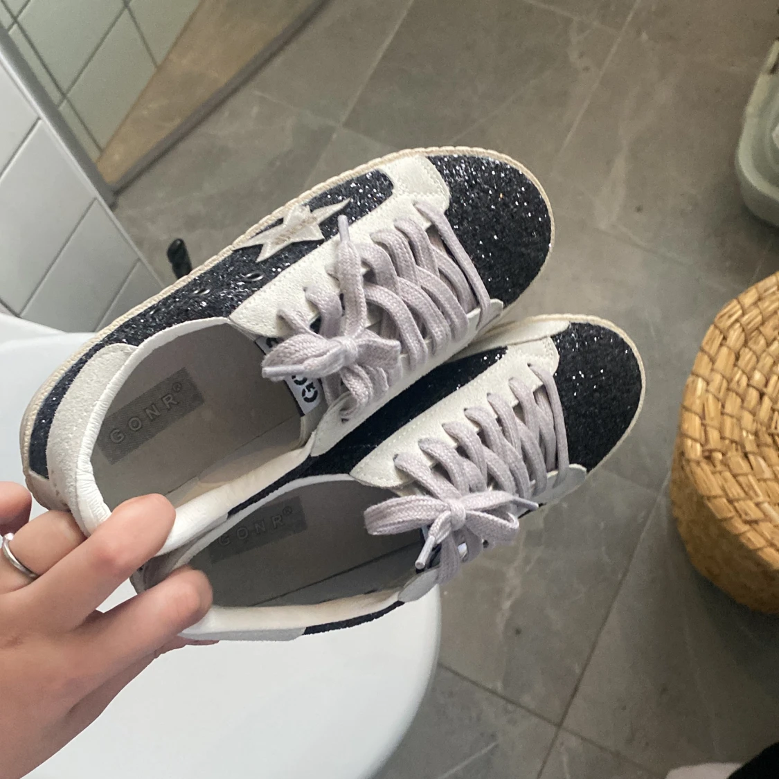 Golden goose liknande skor - 93