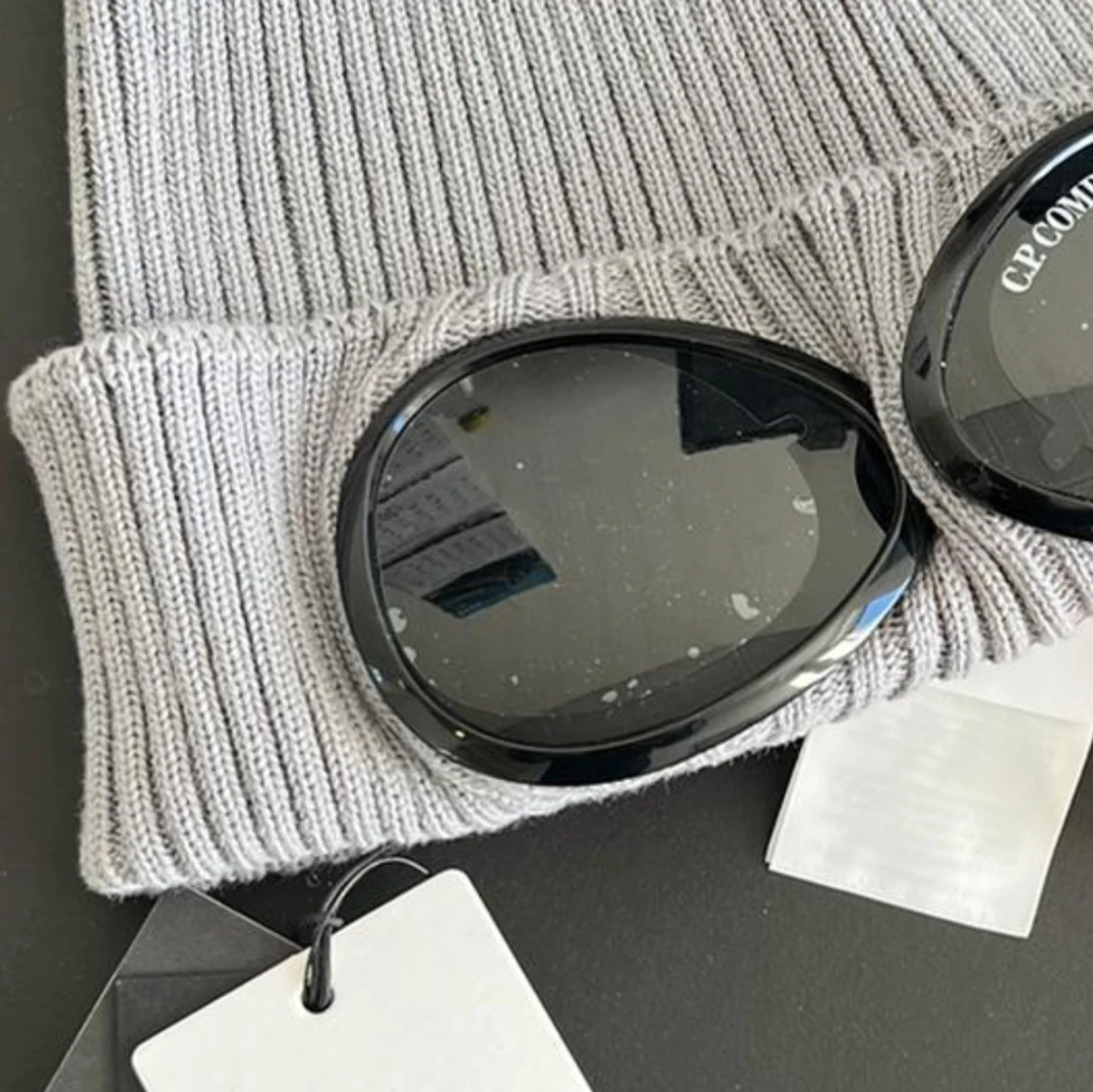 C.P Company mössa - 90