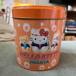 Hello Kitty kakburk - Vintage kakburk Hello Kitty. Använd köp nu!