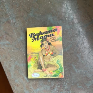 Bronzer  - Bronzer från the balm, bahama mama