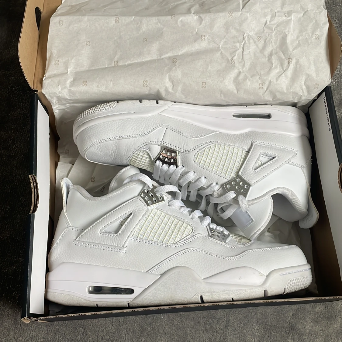 Jordan 4 Pure Money