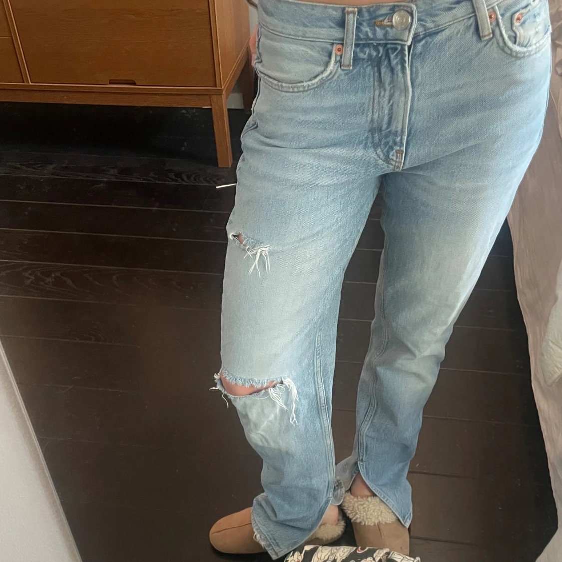 Lågmidjade jeans slits 