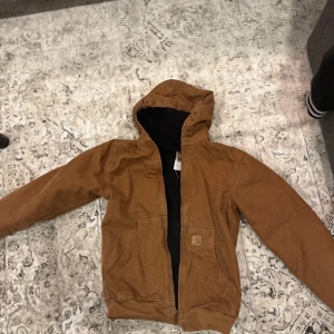 Carhartt jacka - Bra skick Storlek s, passar s-xs