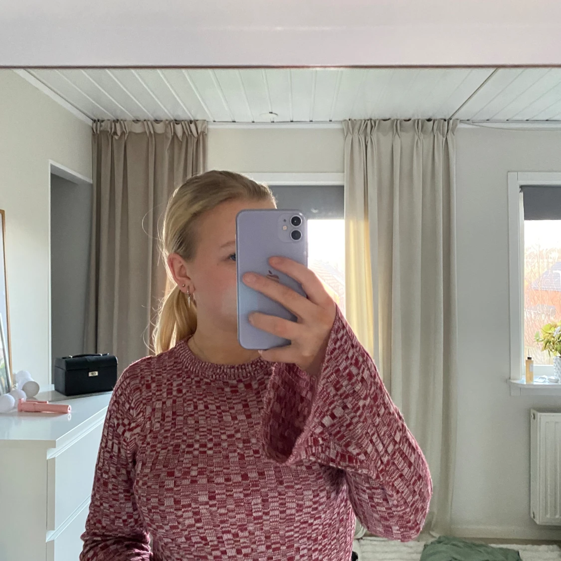 Röd/vit tröja  - 91