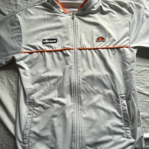 Ellesse - Ellesse tröja använd 
