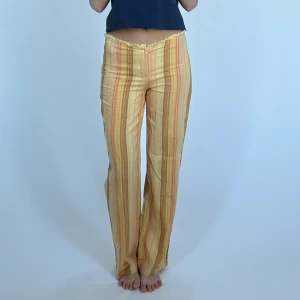 Sommarbyxor - Superfina sommarbyxor från zara. Använda en gång