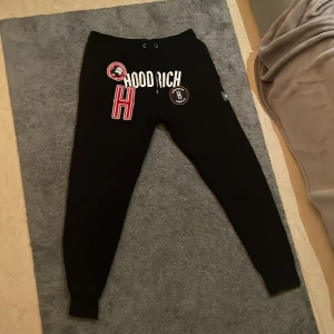 Hoodrich mjukis byxor herr storlek m - Bra skick