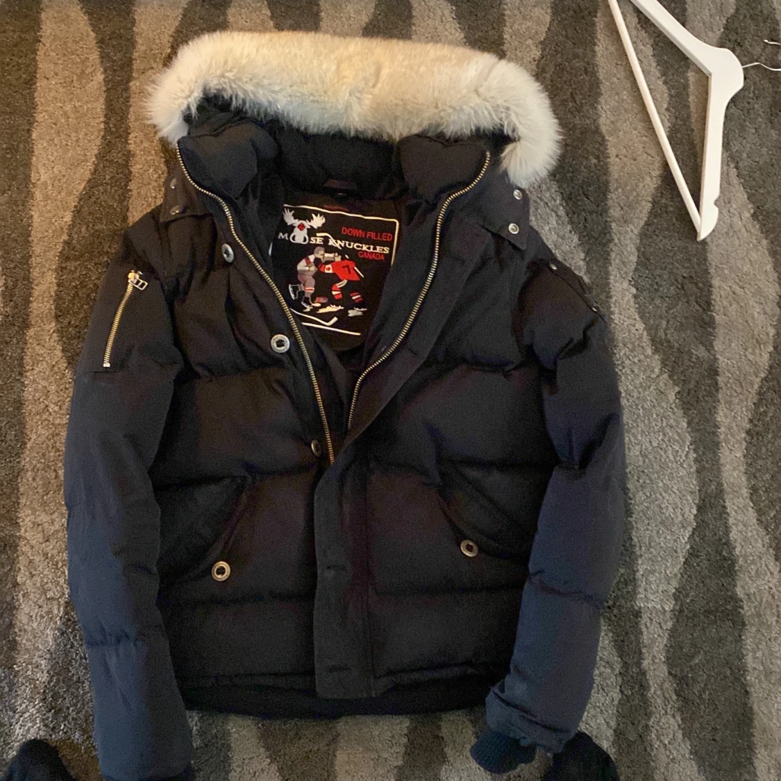 Moose knuckles black label 