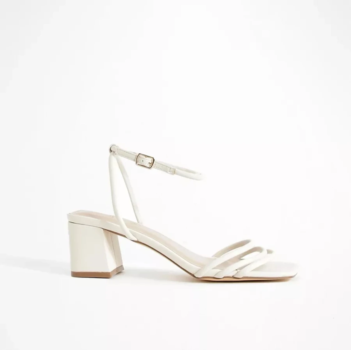 Låga klacksko med bred passform - 90