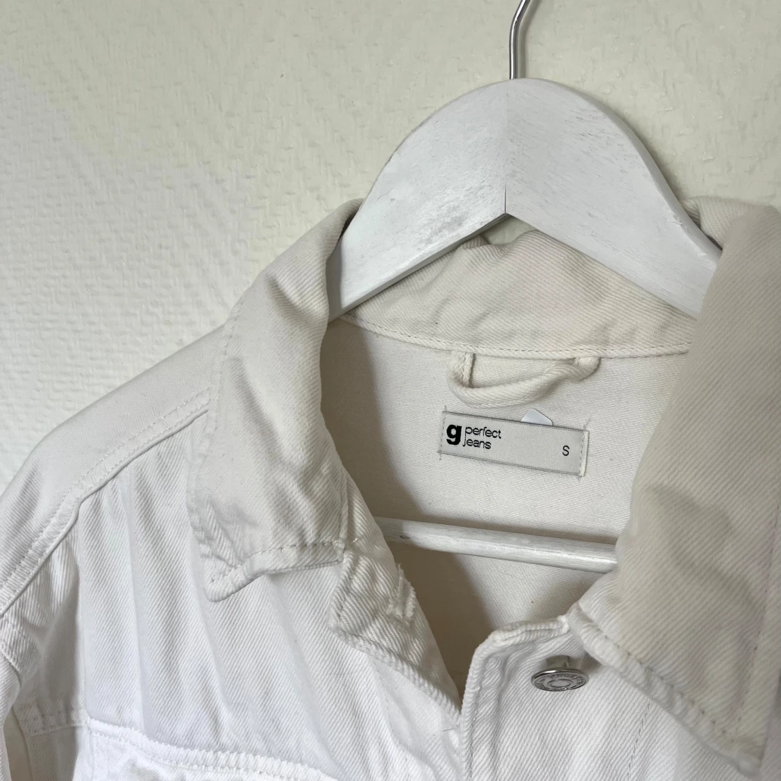 Vit jeans jacka Gina  - 90