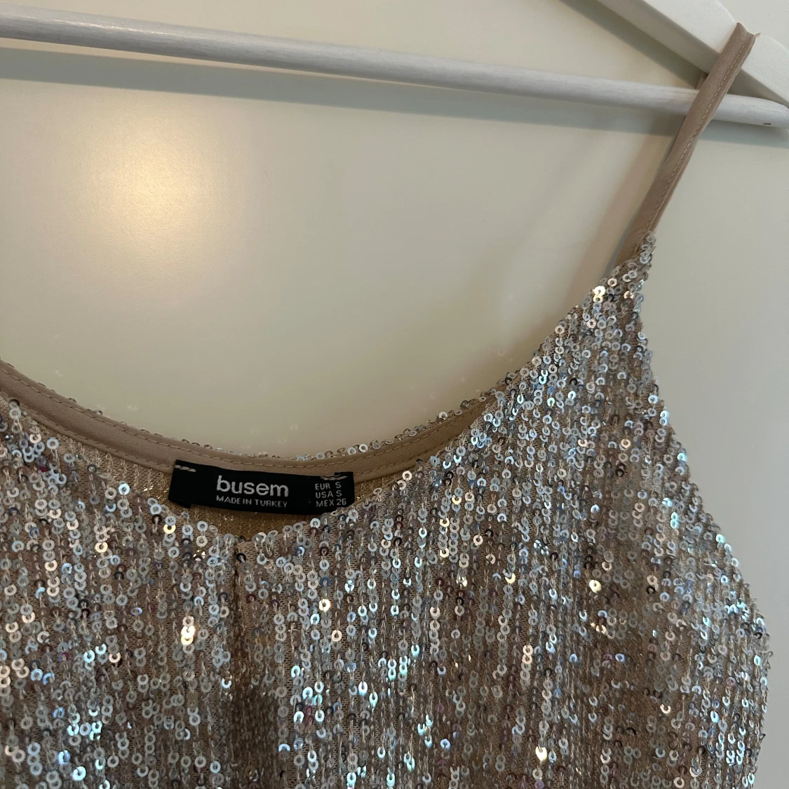 Somrig festlig topp - 90