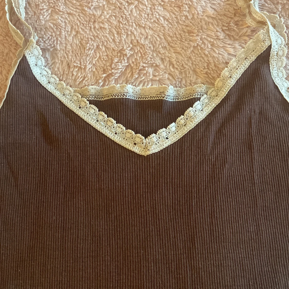 Brunt spets linne - 90