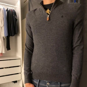 Morris half zip - Morris, köpt för 1200. Nästan oanvänd.