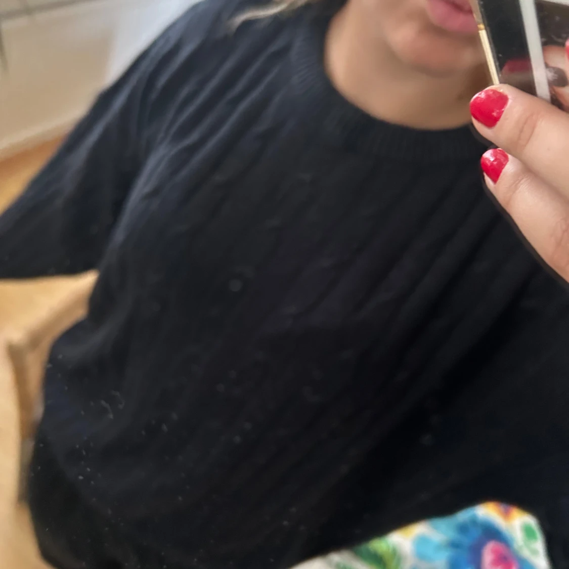 Stickad marinblå tröja  - 90